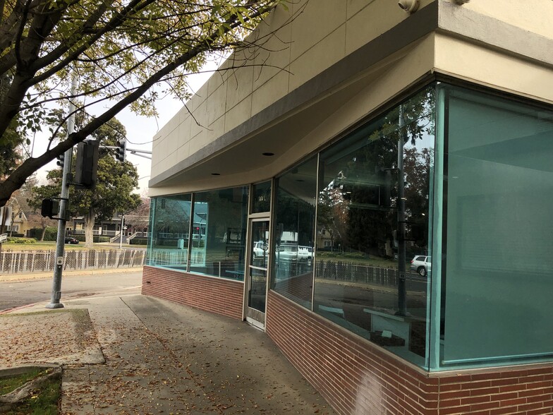 1414 L St, Modesto, CA for lease - Building Photo - Image 3 of 21