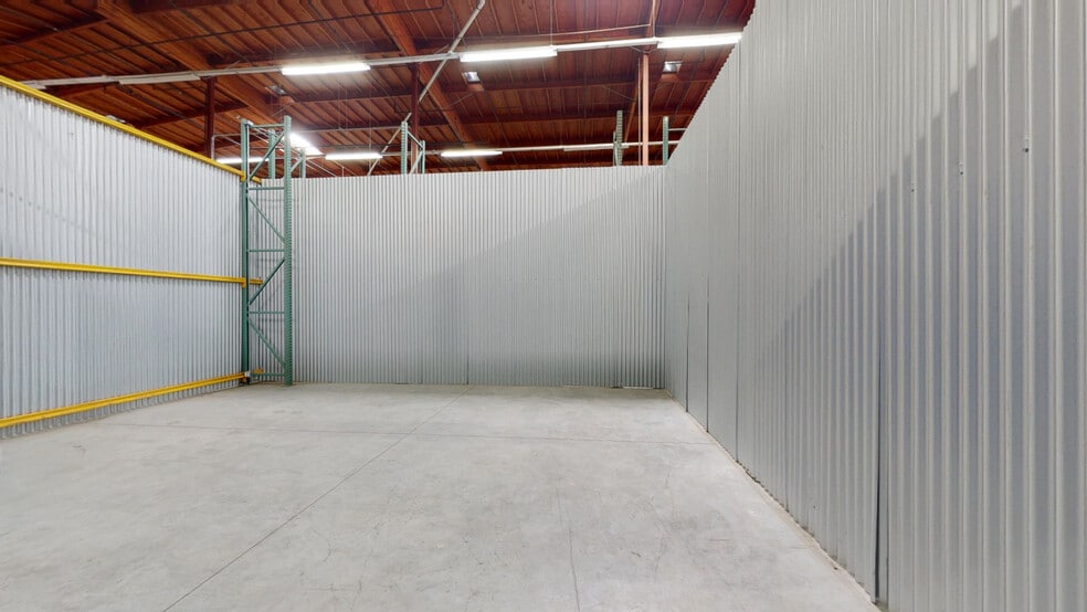 4901-4911 Central Ave, Richmond, CA for lease - Matterport 3D Scan - Image 3 of 31