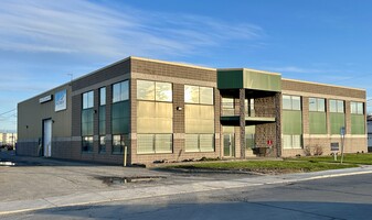 100 Av Jenkins, Dorval QC - Warehouse