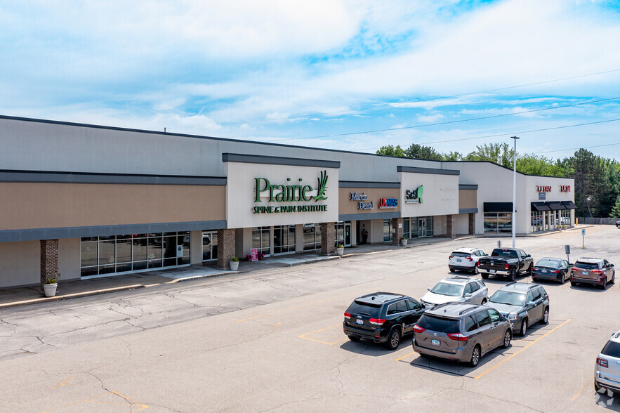 7620 N University St, Peoria, IL for lease - Building Photo - Image 1 of 4