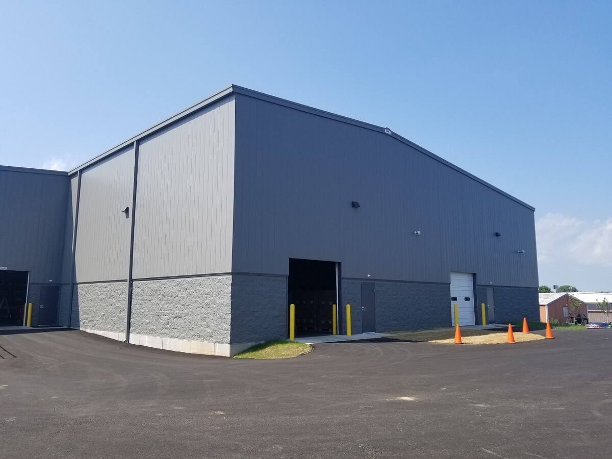 955 Lovers Ln, Bowling Green, KY 42103