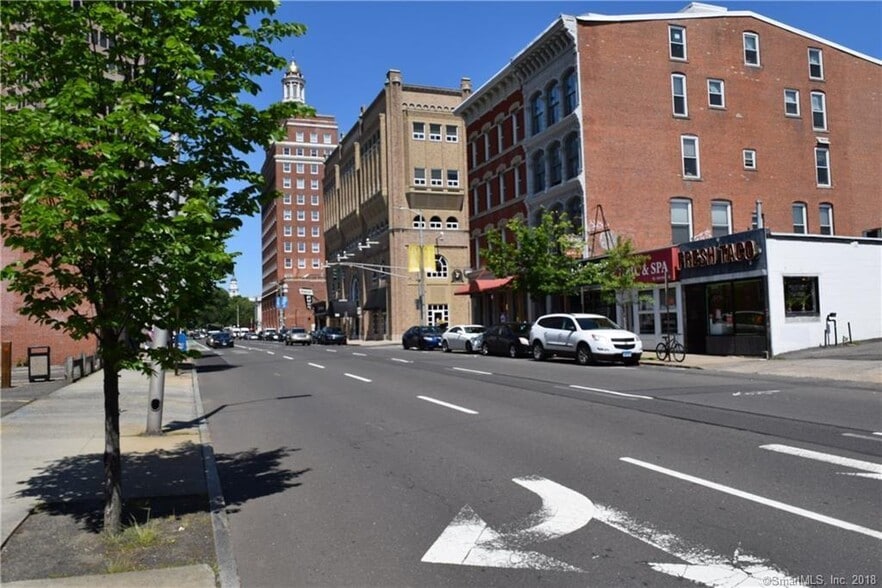 47 Elm St, New Haven, CT for lease - Building Photo - Image 3 of 3