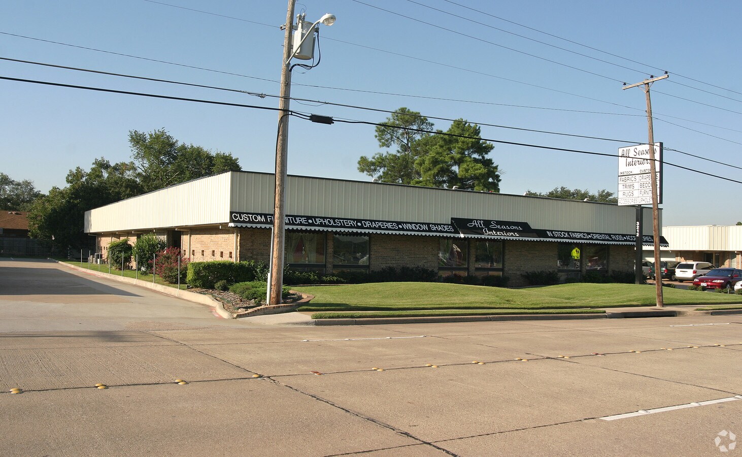 3212 W Park Row Dr, Pantego, TX 76013 Retail for Sale