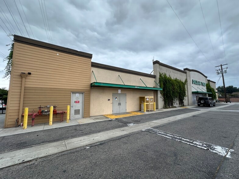 2189-2191 N Lakewood Blvd, Long Beach, CA for sale - Building Photo - Image 3 of 4