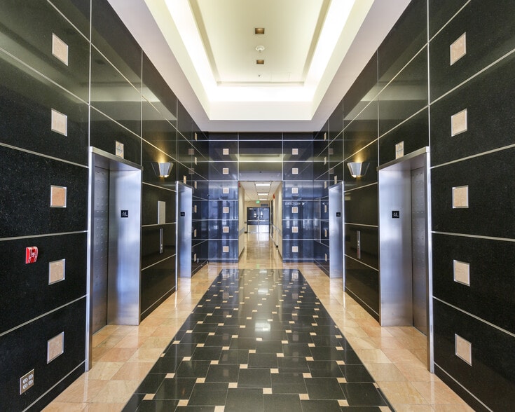 16255 Ventura Blvd, Encino, CA for lease - Lobby - Image 3 of 11