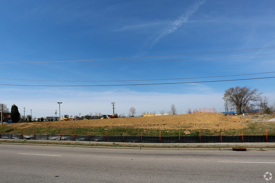 1517 E Innes St, Salisbury, NC for sale - Primary Photo - Image 1 of 1