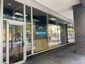 1880 John F Kennedy Blvd, Philadelphia, PA for lease Building Photo- Image 1 of 8