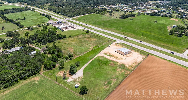 940 E US Highway 290, Elgin, TX for sale - Building Photo - Image 2 of 3