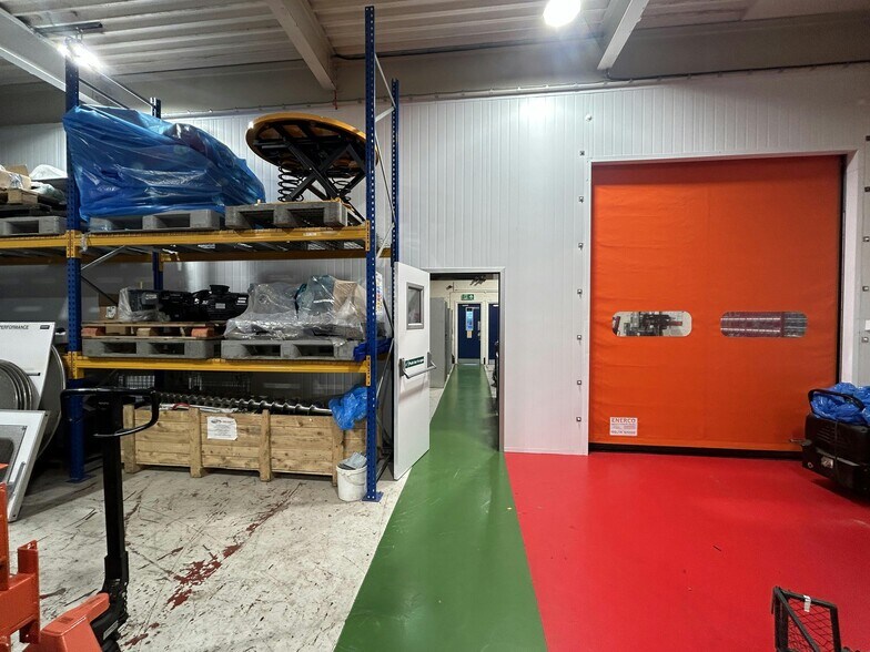 23-34 Stapledon Rd, Peterborough for lease - Building Photo - Image 2 of 7