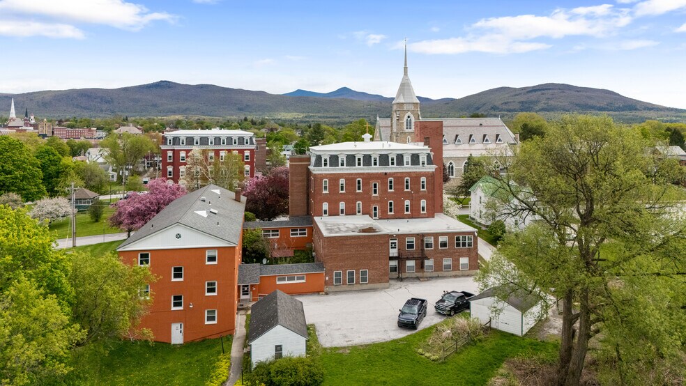 59 Meadow St, Rutland, VT 05701 Loretto Home