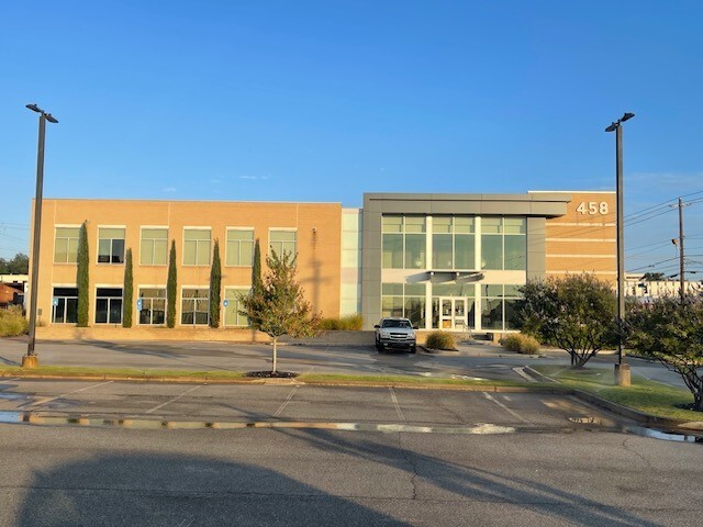 458 Hemlock St, Macon-Bibb, GA for lease Building Photo- Image 1 of 12