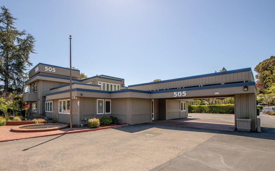 505 Sir Francis Drake Blvd, Greenbrae, CA for lease - Building Photo - Image 1 of 9