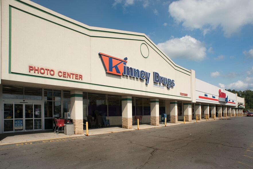 200 Market St, Potsdam, NY for lease - Building Photo - Image 3 of 4