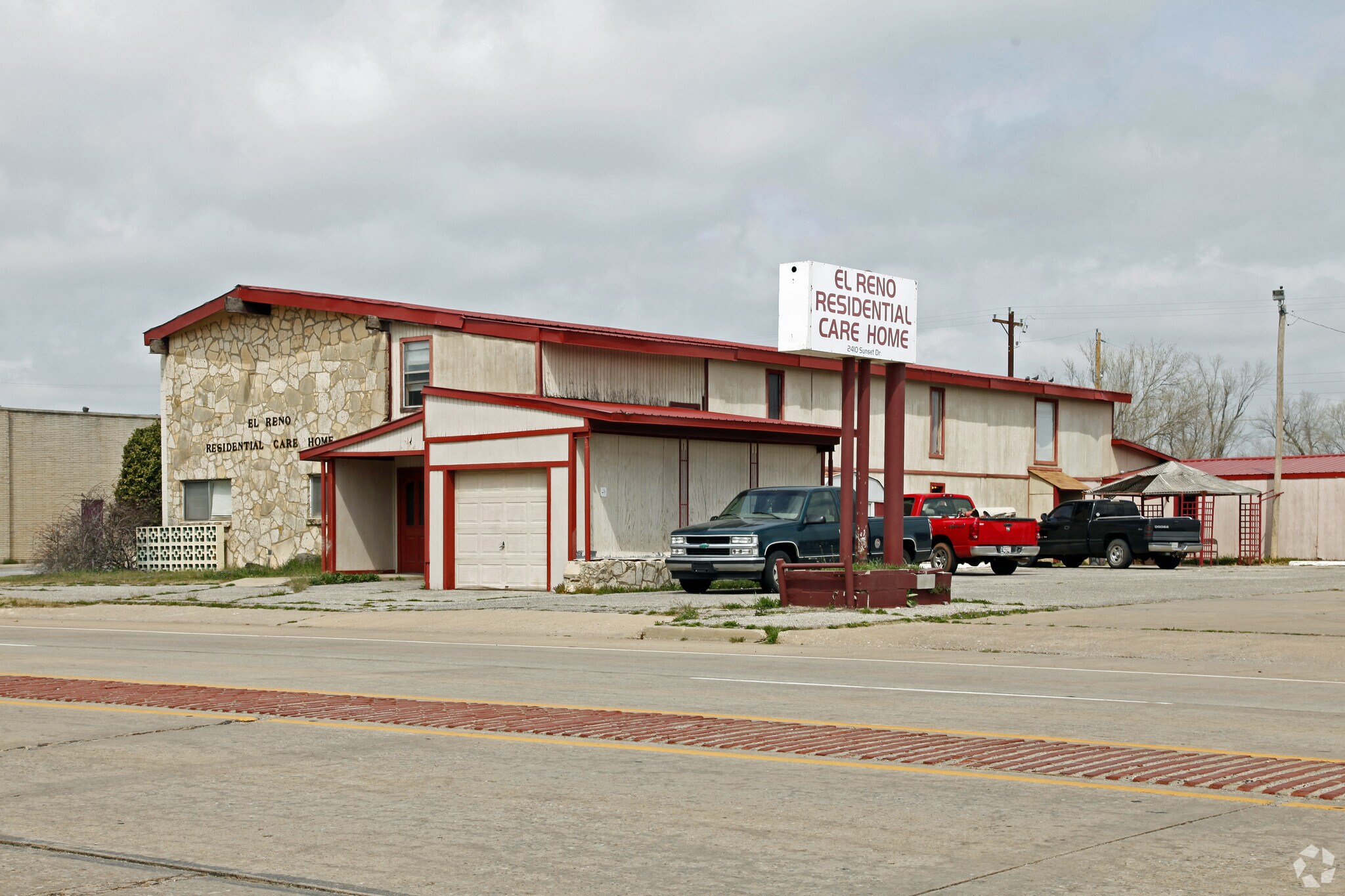 2408-2410 OK-66, El Reno, OK for sale Primary Photo- Image 1 of 1