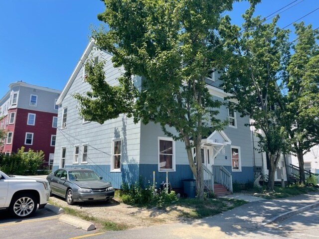 135 Bartlett St, Lewiston, ME for sale - Building Photo - Image 1 of 1