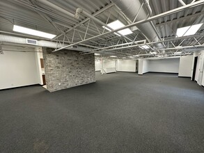 599-601 Albany Ave, Amityville, NY for lease Interior Photo- Image 2 of 12