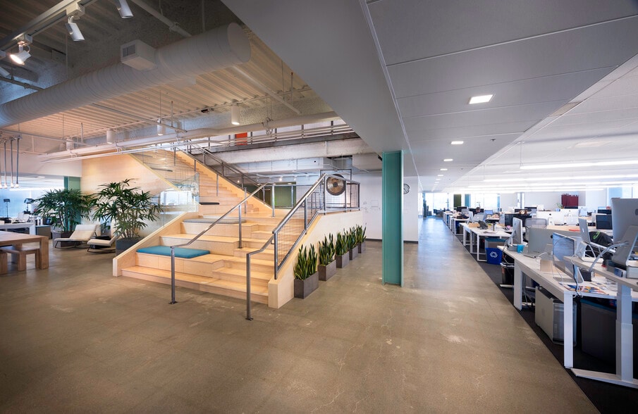 305 Walnut St, Redwood City, CA for lease - Interior Photo - Image 2 of 8