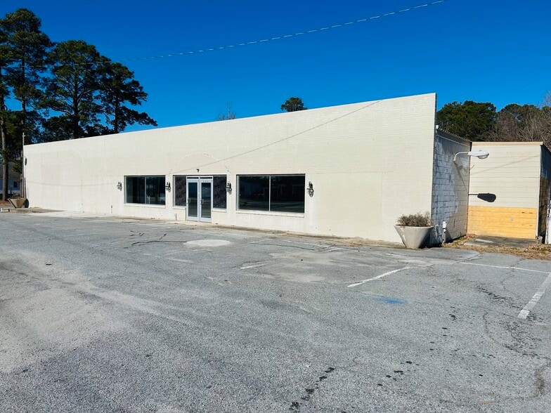 624 NC Highway 33 W, Chocowinity, NC for sale - Building Photo - Image 1 of 1