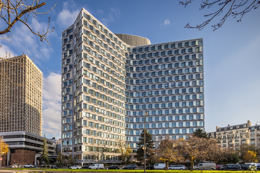 39-43 quai André Citroën, Paris for lease - Building Photo - Image 2 of 9