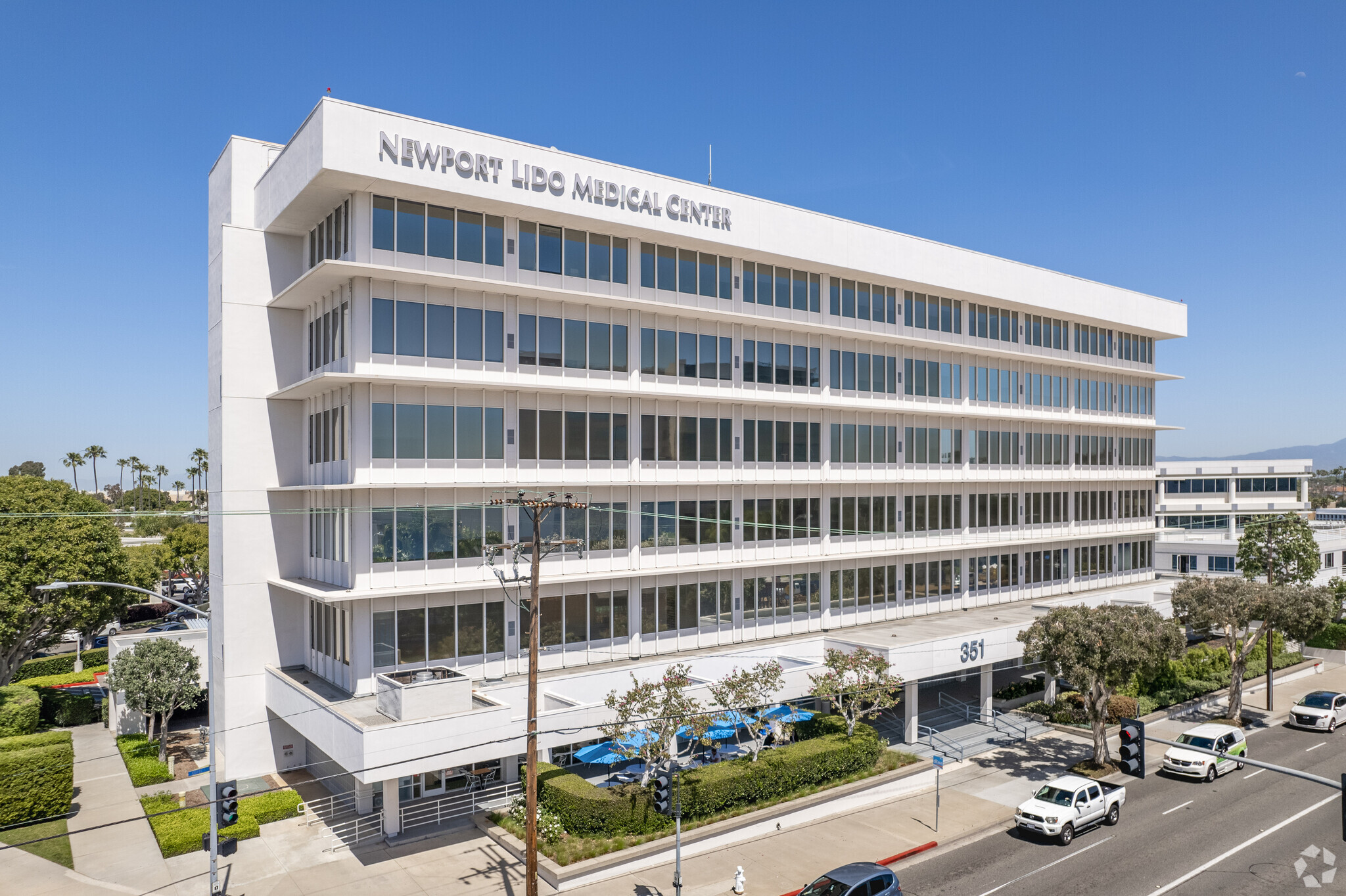 351 Hospital Rd, Newport Beach, CA for lease Building Photo- Image 1 of 15