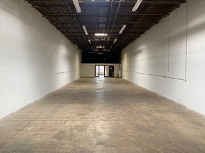 600-668 Wheeling Rd, Wheeling, IL for lease Building Photo- Image 2 of 3