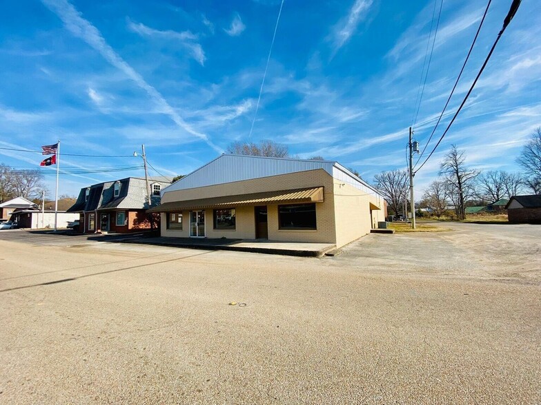 25 S Center St, Potts Camp, MS for sale - Primary Photo - Image 1 of 1