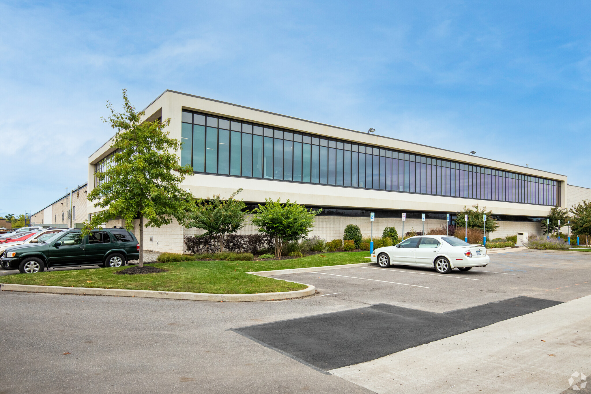 260 Spagnoli Rd, Melville, NY 11747 - Office for Lease | LoopNet