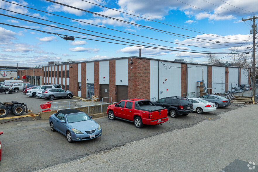 41 Innerbelt Rd, Somerville, MA for lease - Building Photo - Image 2 of 4