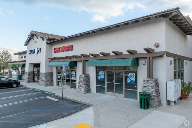 More details for 25810-25860 Hemingway Ave, Valencia, CA - Retail for Lease