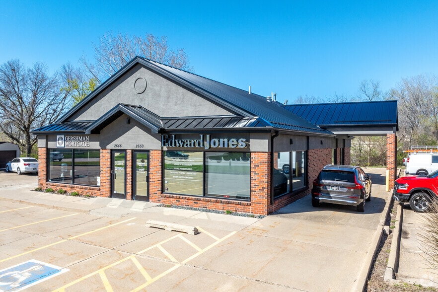 2646-2650 100th St, Urbandale, IA for lease - Building Photo - Image 3 of 6