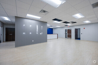 4250 Crums Mill Rd, Harrisburg, PA for lease Interior Photo- Image 2 of 6