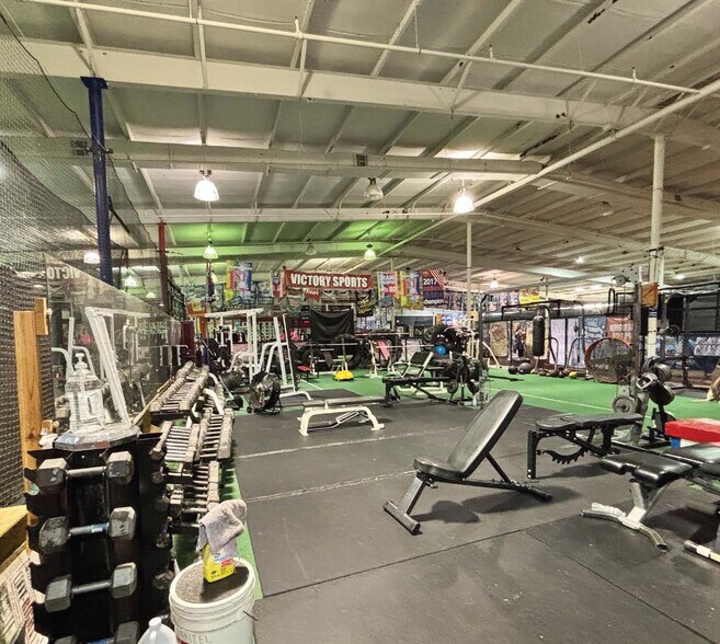 4501 Avenue H, Rosenberg, TX for sale - Building Photo - Image 3 of 6