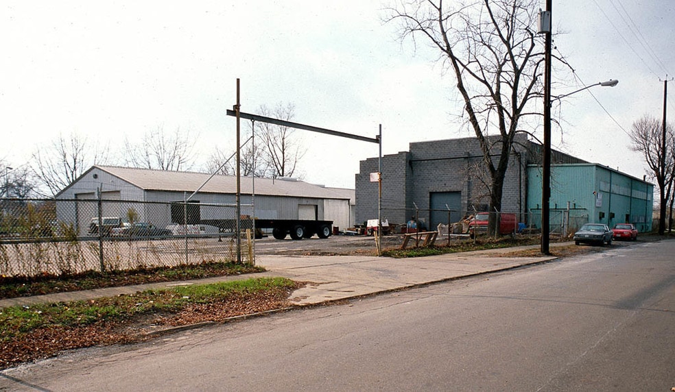 6700 Morgan Ave, Cleveland, OH for lease - Primary Photo - Image 1 of 8