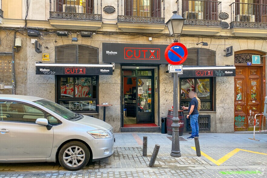 Multifamily in Madrid, Madrid for sale - Primary Photo - Image 1 of 4