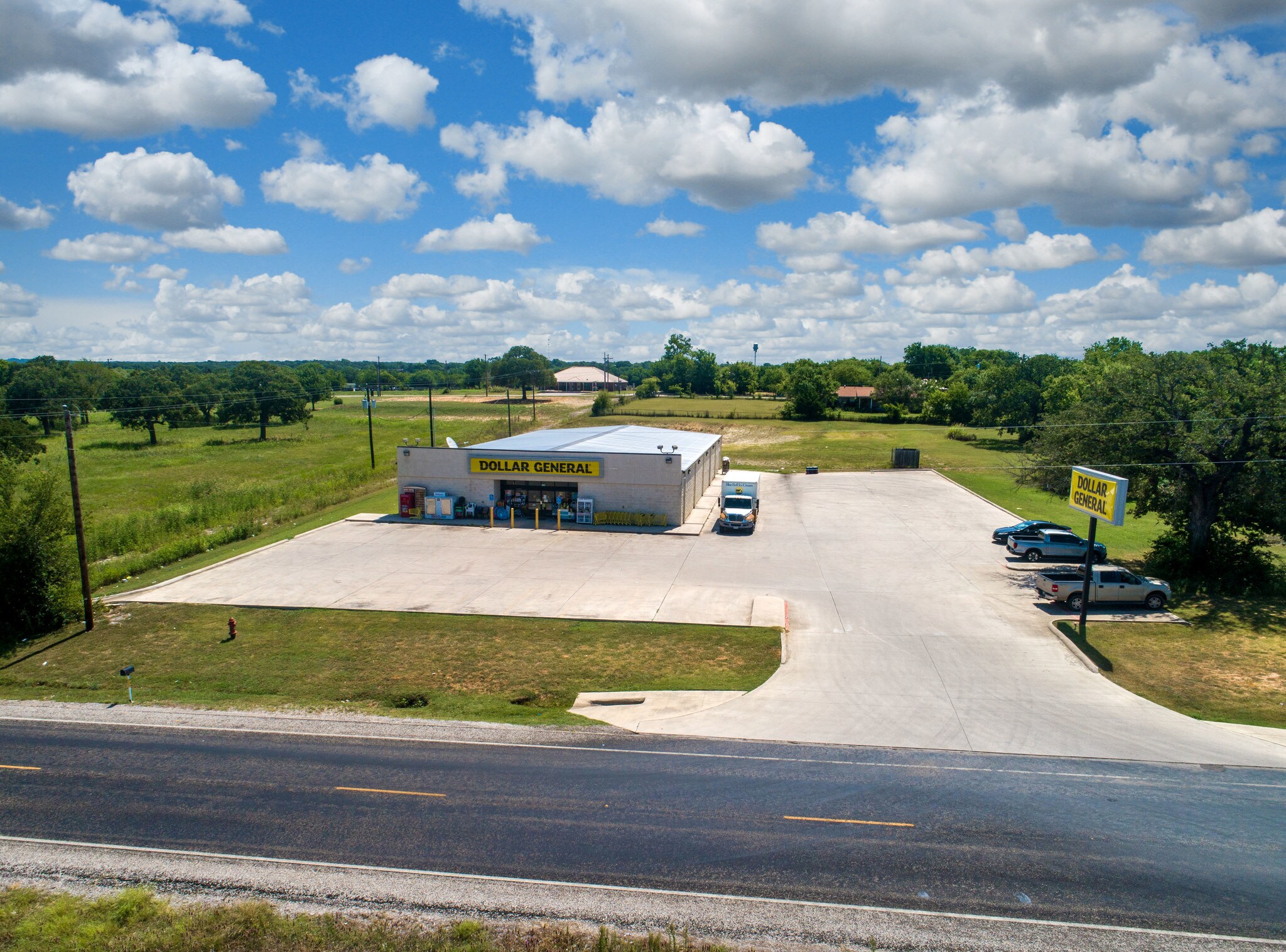 1326 E Bypass 287, Alvord, TX 76225 Dollar General