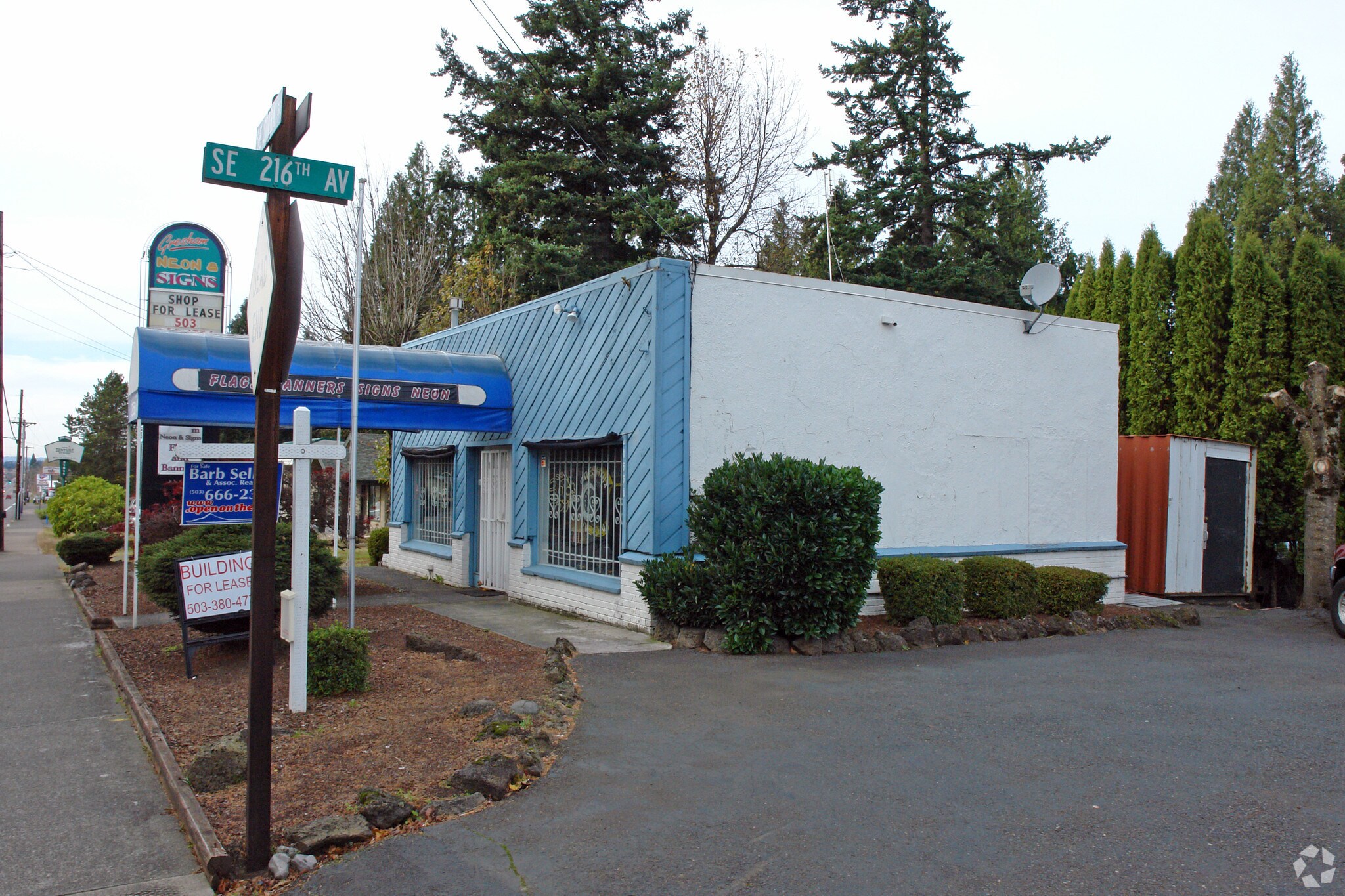 21551 SE Stark St, Gresham, OR for sale Primary Photo- Image 1 of 1