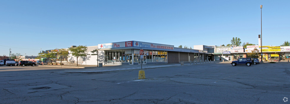 136-202 Harwood Ave S, Ajax, ON for lease - Building Photo - Image 3 of 5