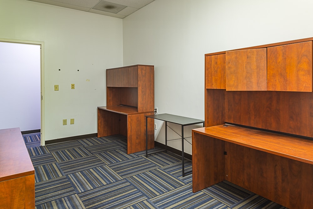 2238 E Fairview Ave, Johnson City, TN for lease Building Photo- Image 1 of 16