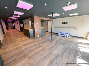 12 Bolton St, Bury for lease Interior Photo- Image 2 of 22