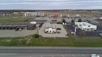 3485 Court St, Pekin IL - Drive Through Restaurant