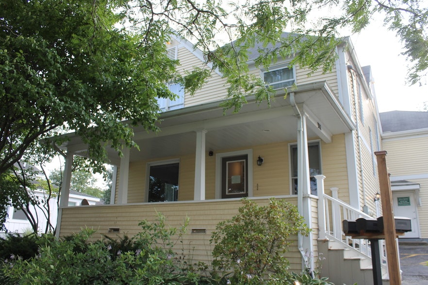 311 S 2nd St, St Charles, IL for sale - Building Photo - Image 1 of 1