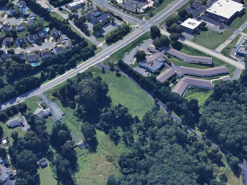 1911 Rock Spring Rd, Forest Hill, MD for sale - Building Photo - Image 2 of 3