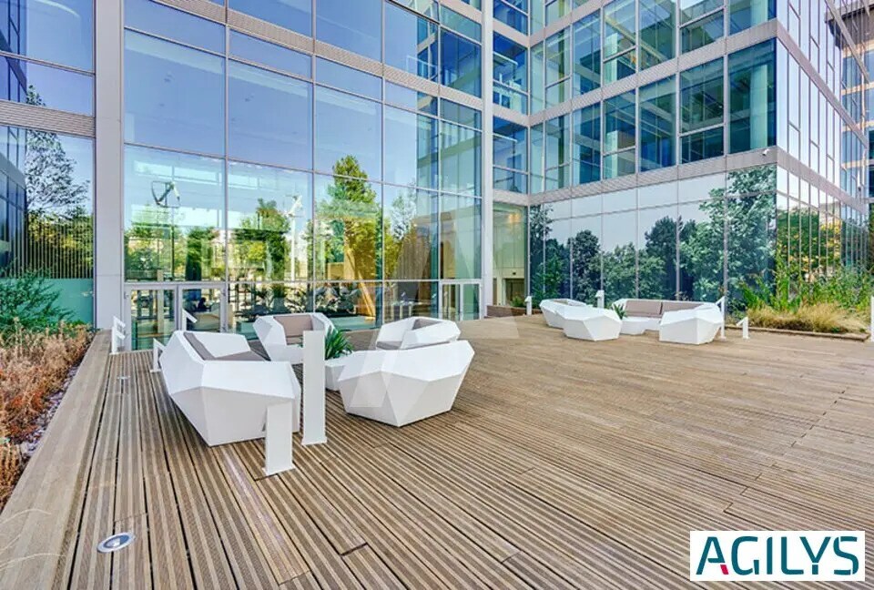 Office in Massy for lease Building Photo- Image 1 of 11