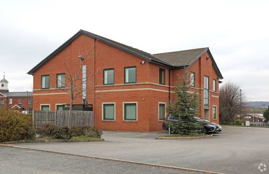 Dunston Rd, Chesterfield, S41 9RD