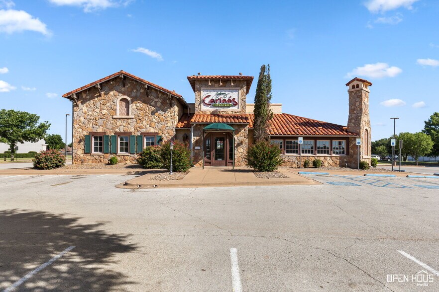 4330 Kell Blvd, Wichita Falls, TX for sale - Building Photo - Image 2 of 51