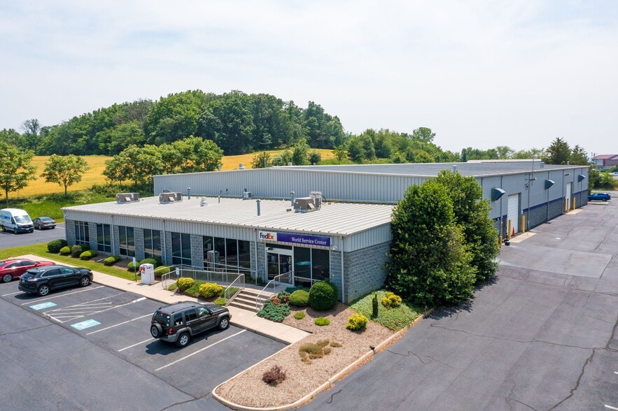 1333 Pleasants Dr, Harrisonburg, VA for sale - Primary Photo - Image 1 of 1