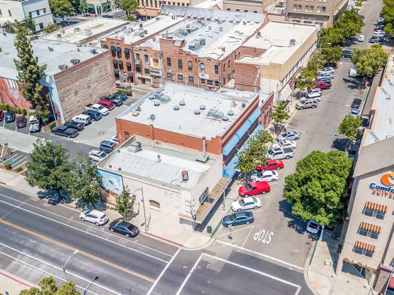 115-125 S Church St, Visalia, CA for lease - Building Photo - Image 3 of 9