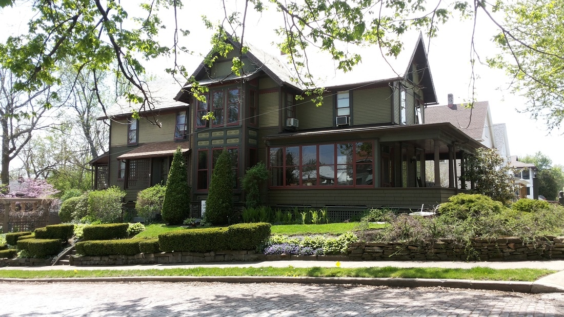 1106 Walnut Blvd, Ashtabula, OH for sale Building Photo- Image 1 of 1