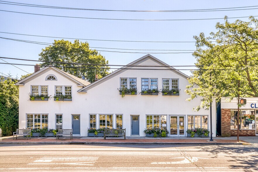 126 N Main St East Hampton Ny 11937 Officeretail For Lease Loopnet Com
