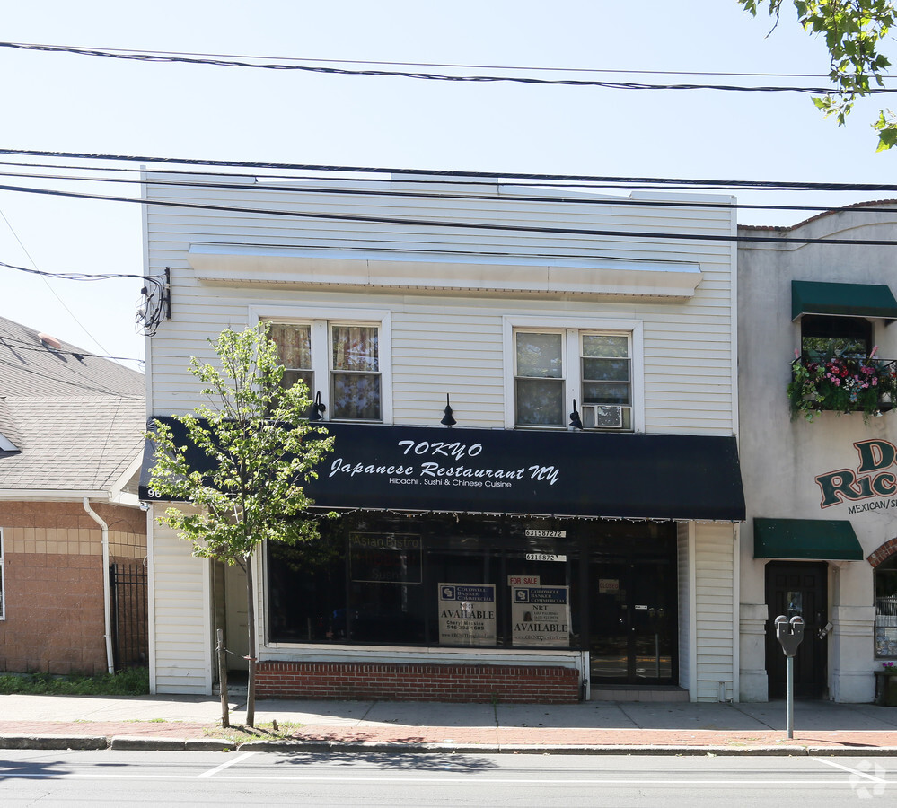 96 E Main St, Babylon, NY 11702 | LoopNet